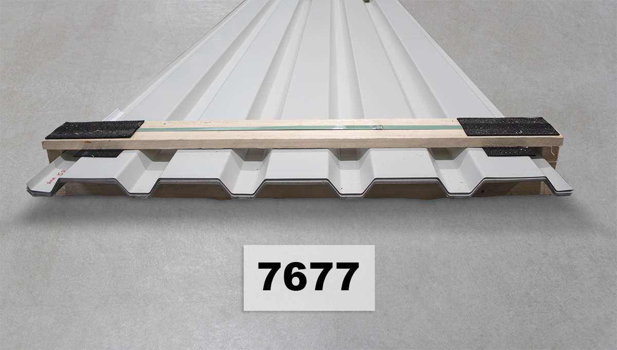 Dachplatten, Wellblech, Metalldach, Stahlblech, Dämmmaterial