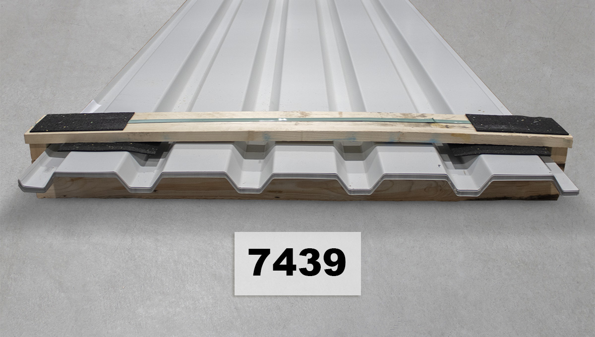 Sonderpostenpaket Nr. 7439 - M 35/207