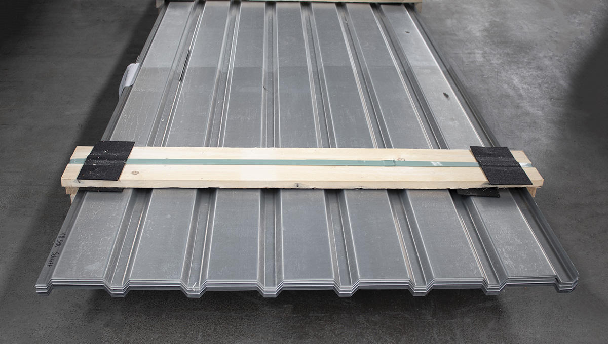 Blechdachblech, Dachblech, Metalldach, Stahlblech, Verarbeitungseinheit