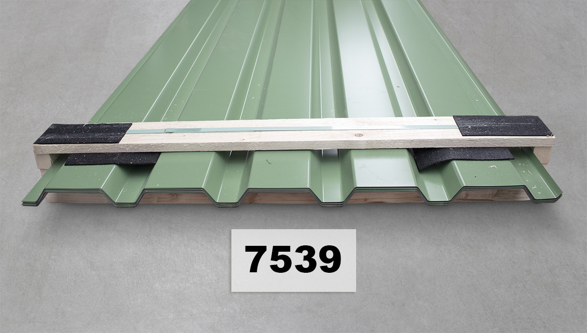 Sonderpostenpaket Nr. 7539 - M 35/207