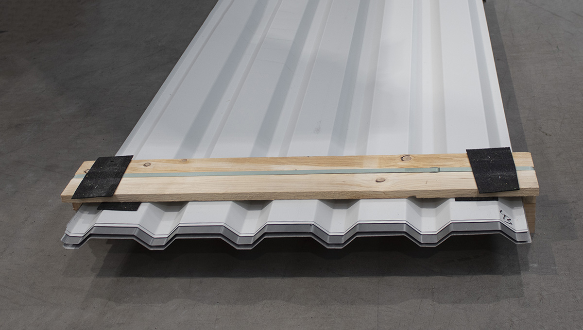 Trapezblech, Metallblech, Dachblech, Spanplatten-Holz, Verpackungskonstruktion