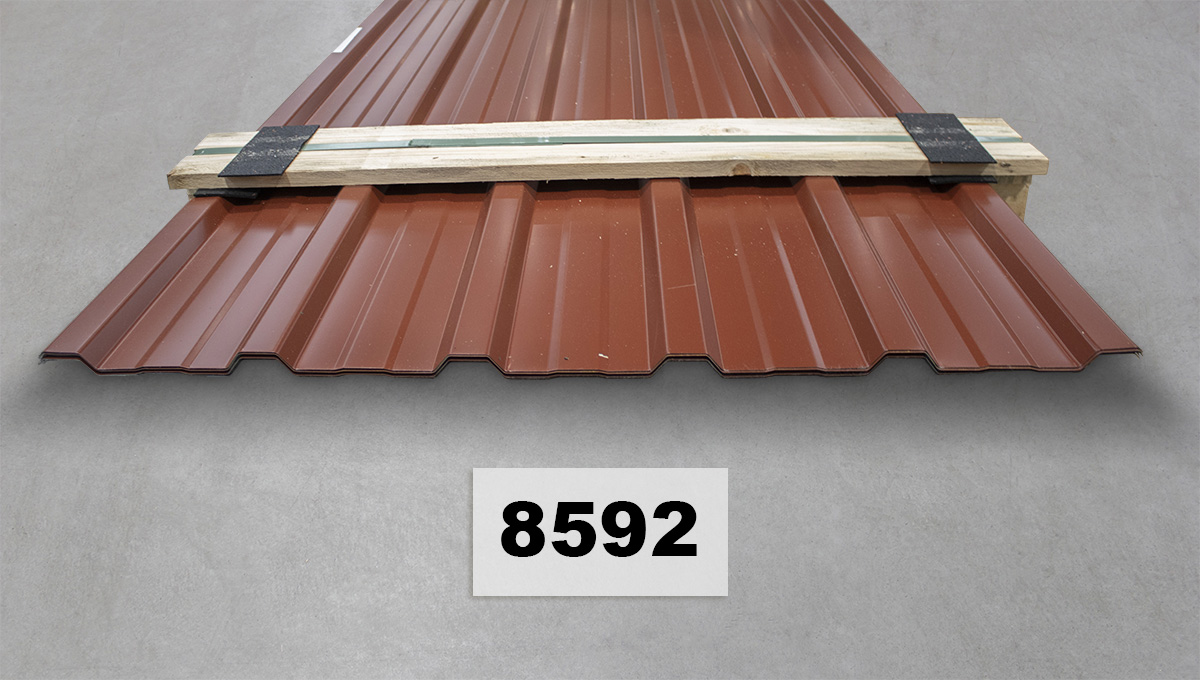 Dachblech, Metalldach, Rotbraun, Wellblech, Verpackungspalette