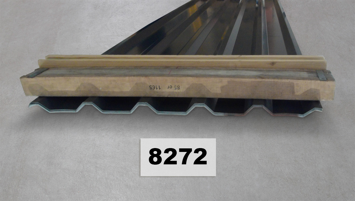 Dachprofil, Stahlprofil, Sandwichblech, Trennprofil, Baustoff