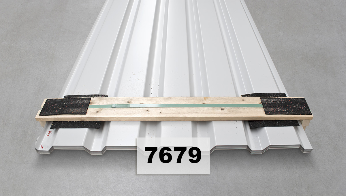 stahlträger, holzbrett, verpackungspalette, metallblech, länge 2m